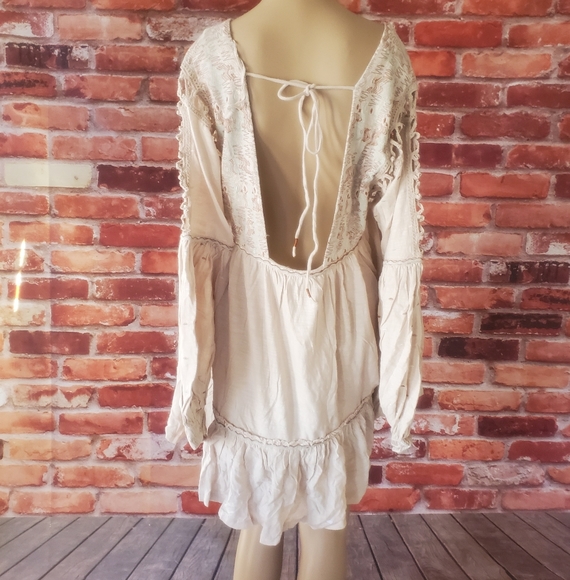 Free People Much Love Tunic Large NWT - Picture 9 of 10